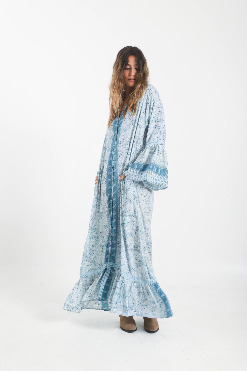 Vestido kimono celeste en seda fría