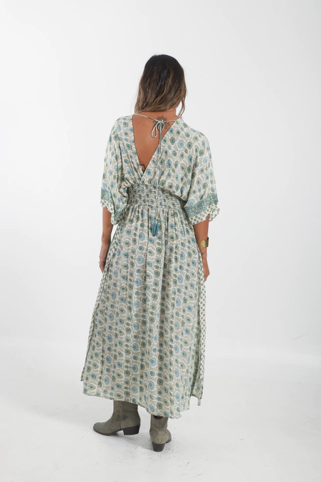 Vestido manga japonesa con elástico en seda fría