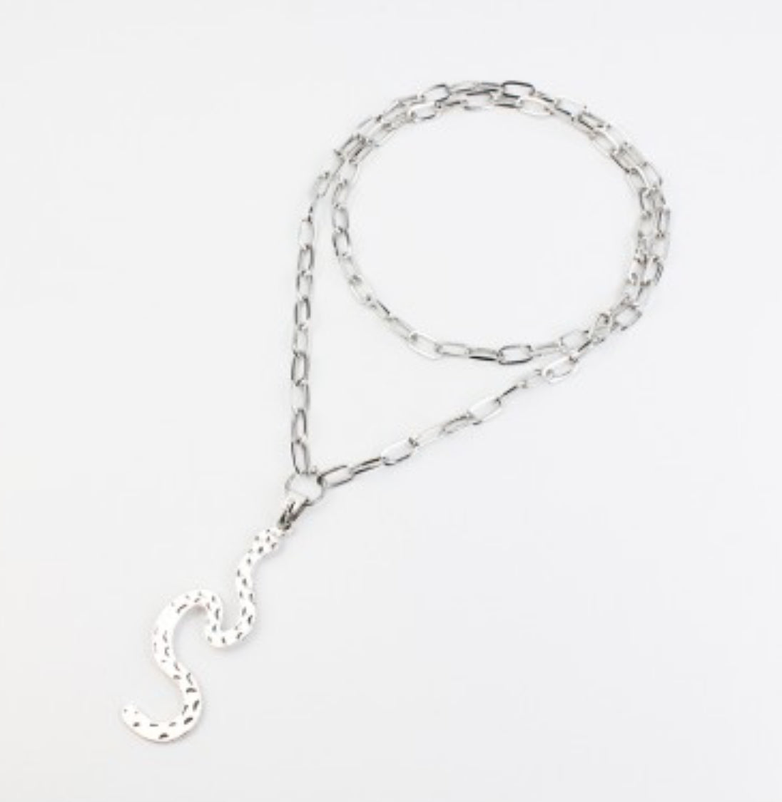 Collar brillante dije serpiente bien grande