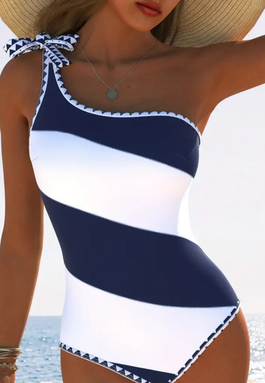 Traje de baño elegante