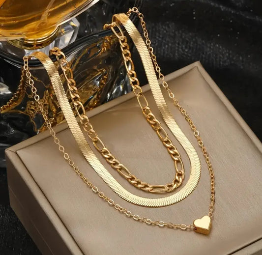 Collar triple cadena