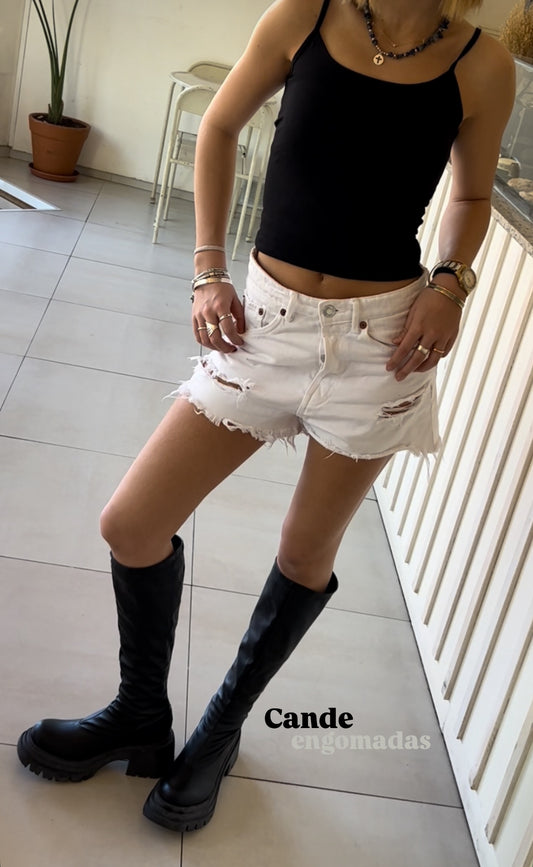 Bota elastizada engomada caña alta