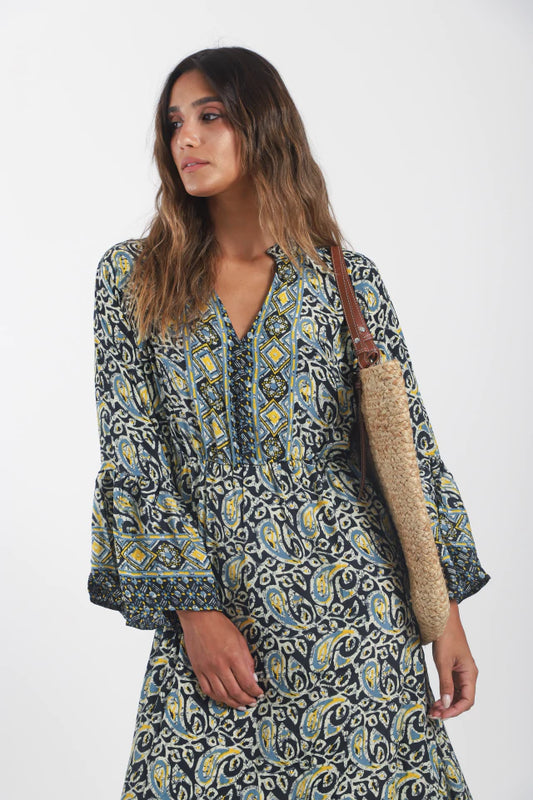 Vestido negro dibujos asimétrico en seda fría